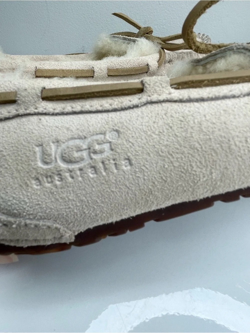 UGG upper bow moccasins